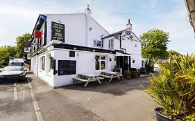 Old Oak Tree Inn